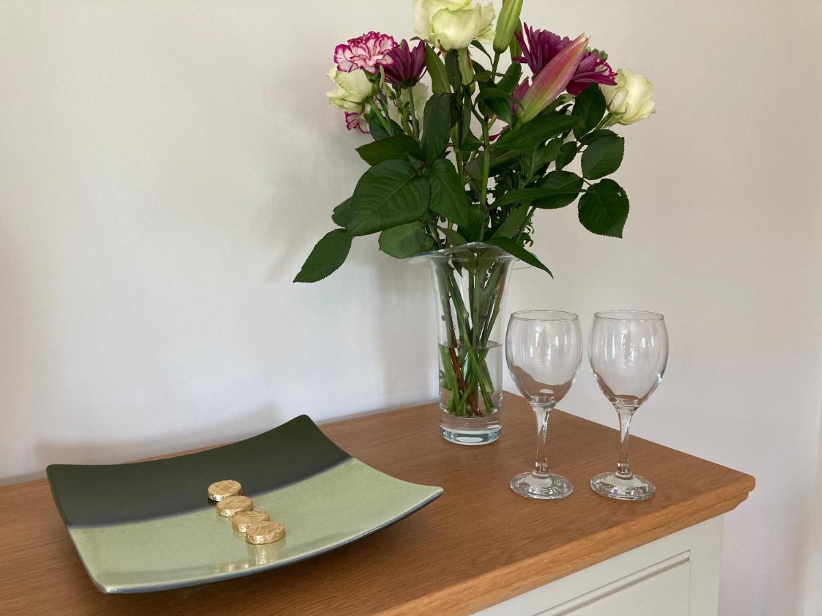 Slades Farm Bed and Breakfast Edington  Exteriör bild
